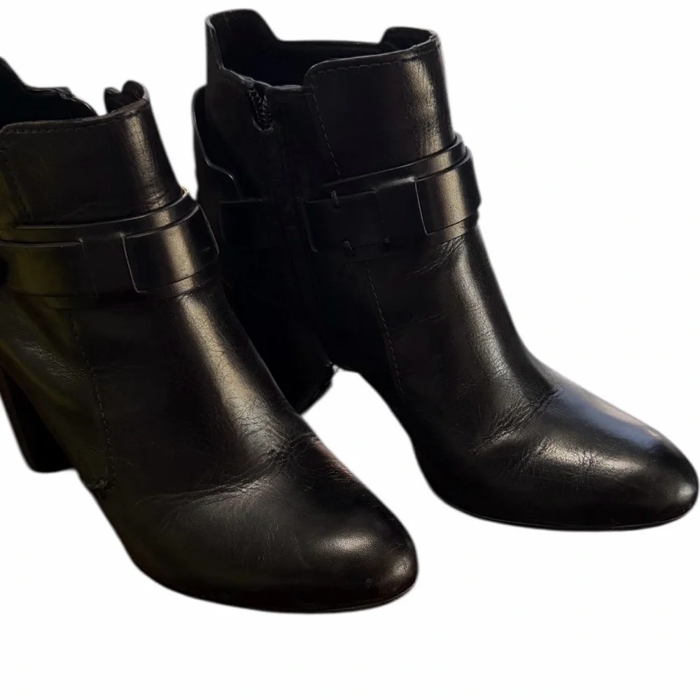 Tory Burch Colton Bootie Size 6M​